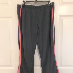 Reebok Capris Joggers-